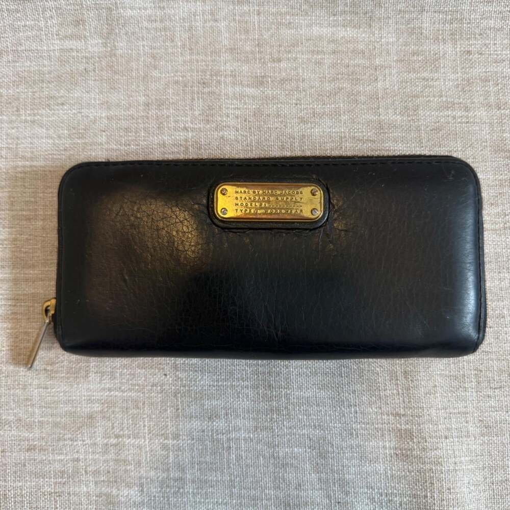 Marc by Marc Jacobs Women's Black Wallet-purses